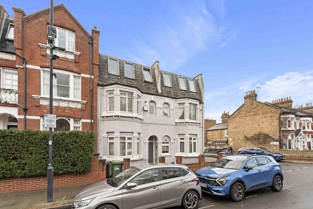 Property photo 3 of 12 Front (Exterior)