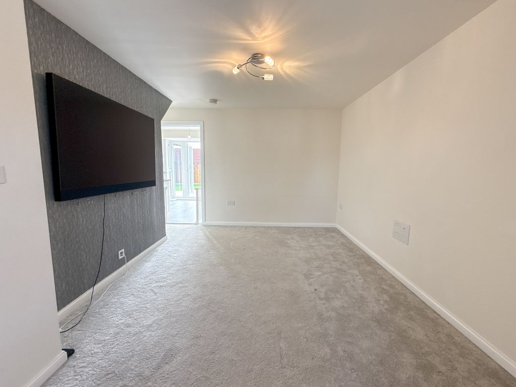 Property photo 3 of 30 Picture No. 44