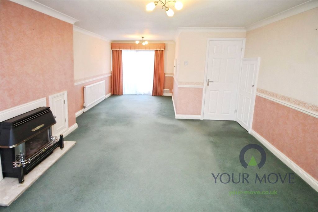 Property photo 3 of 14 Lounge/Diner