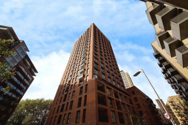 Property photo 3 of 17 Gallery