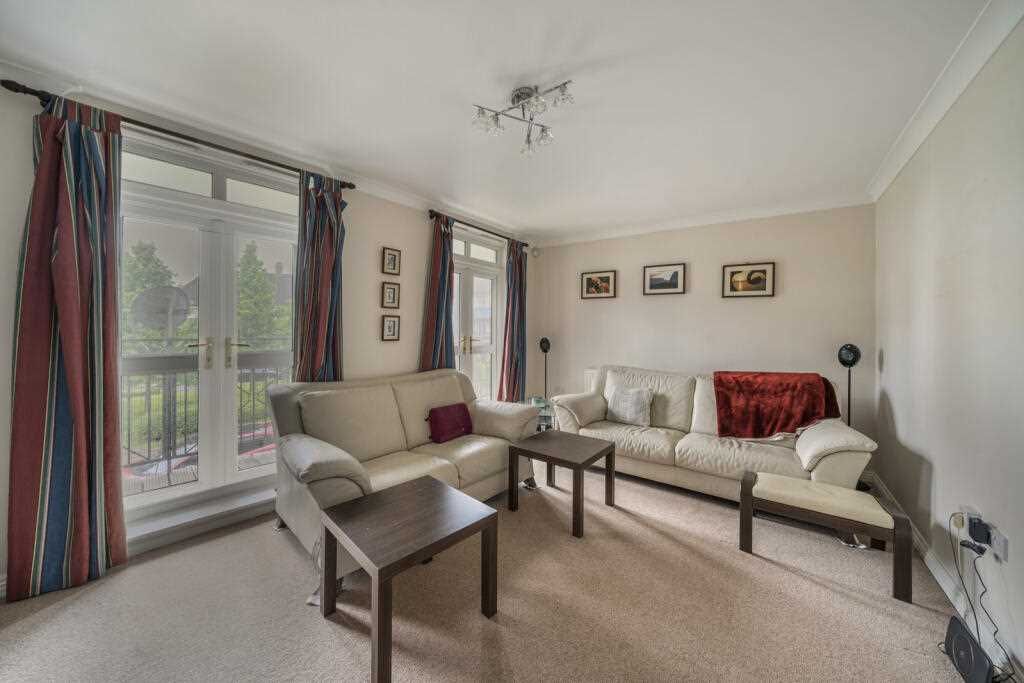 Property photo 2 of 24