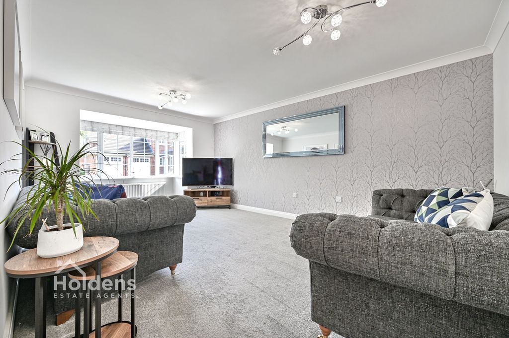 Property photo 3 of 29