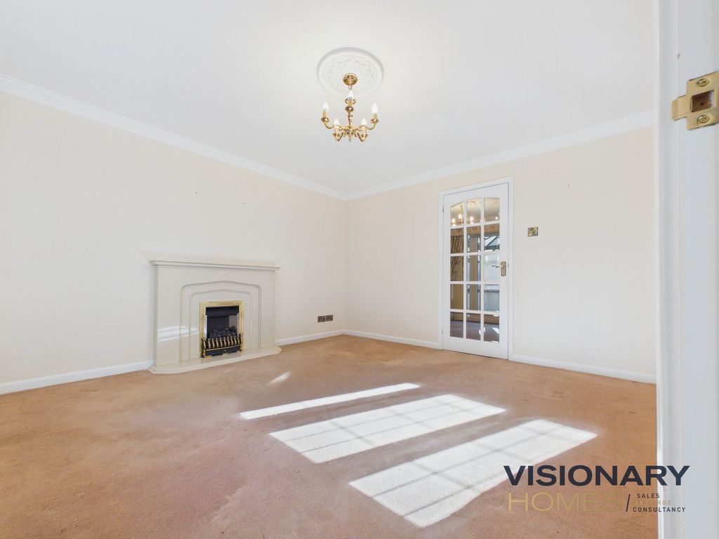 Property photo 2 of 25