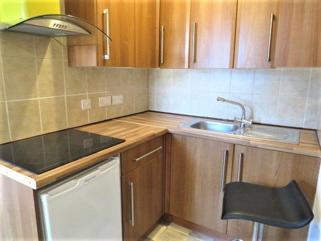 Property photo 2 of 5 Kitchen