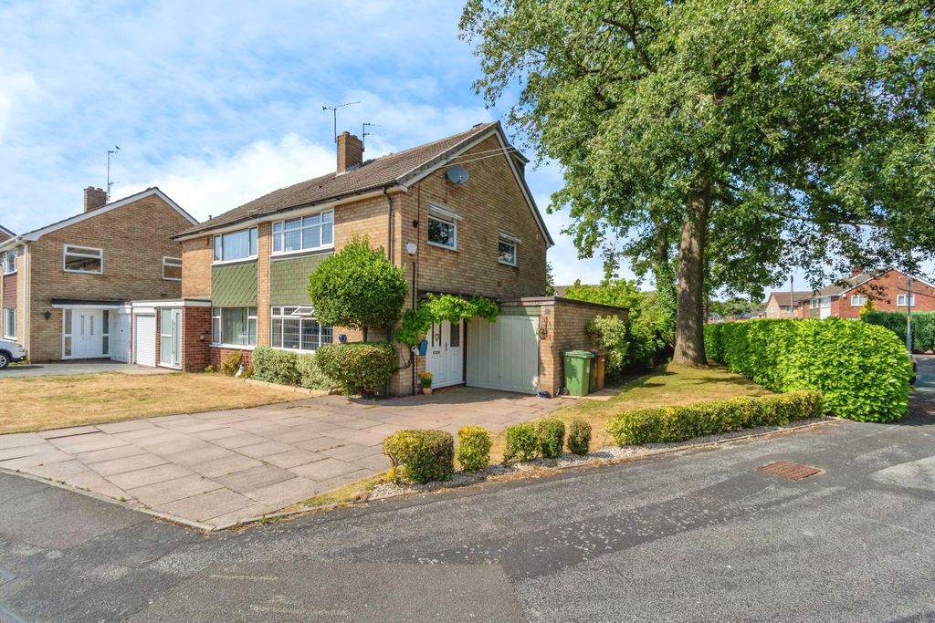 Property photo 1 of 15