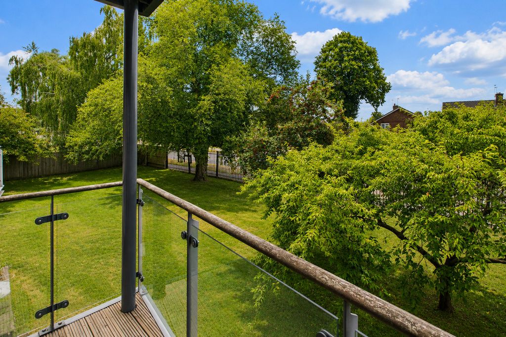 Property photo 3 of 15