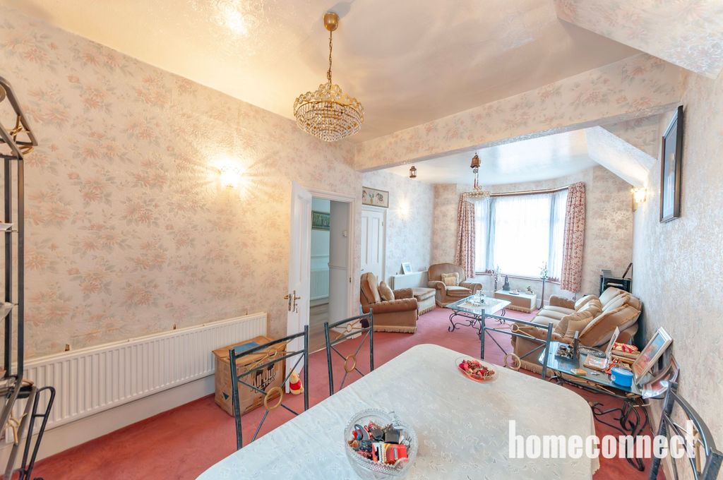 Property photo 1 of 21