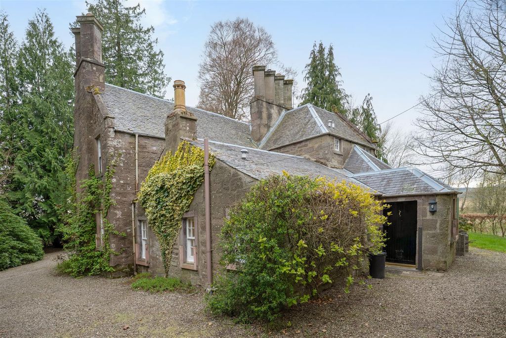 Additional image 37 of 3 bed detached house for saleMeikleour, Perth PH2