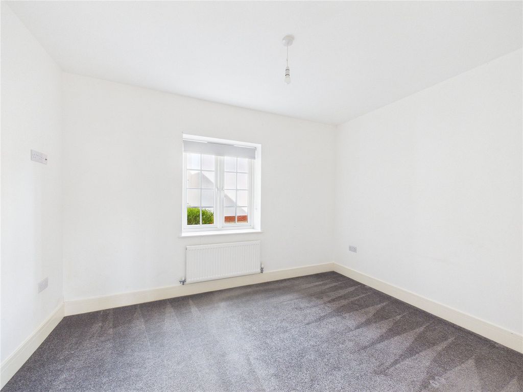 Property photo 2 of 5 Picture No. 13