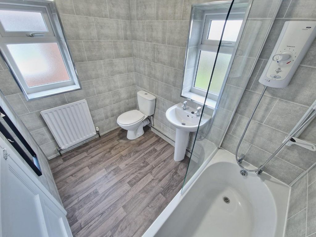 Property photo 3 of 29 20260414_145737.Jpg