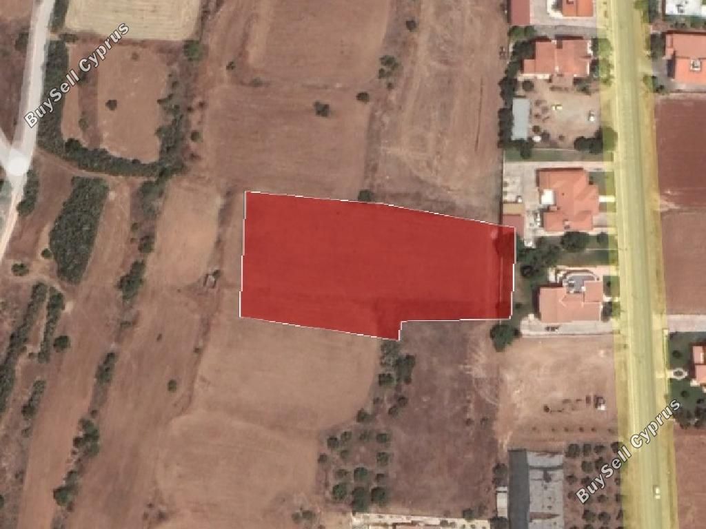 Property photo 2 of 9