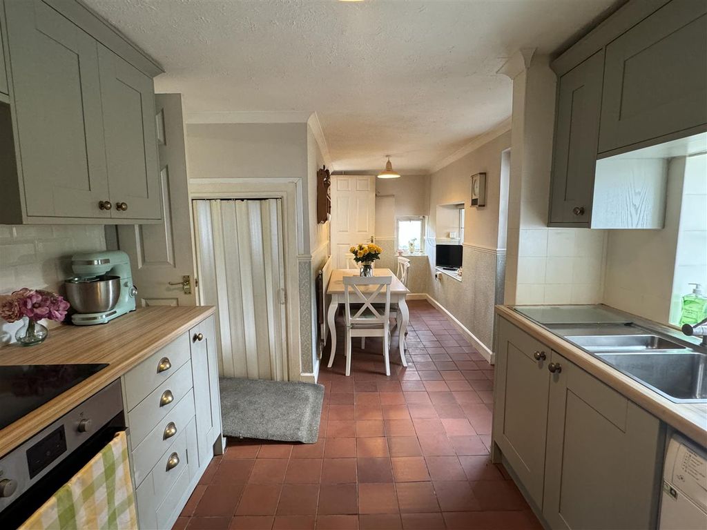 Property photo 2 of 29 Kitchen Dining Room