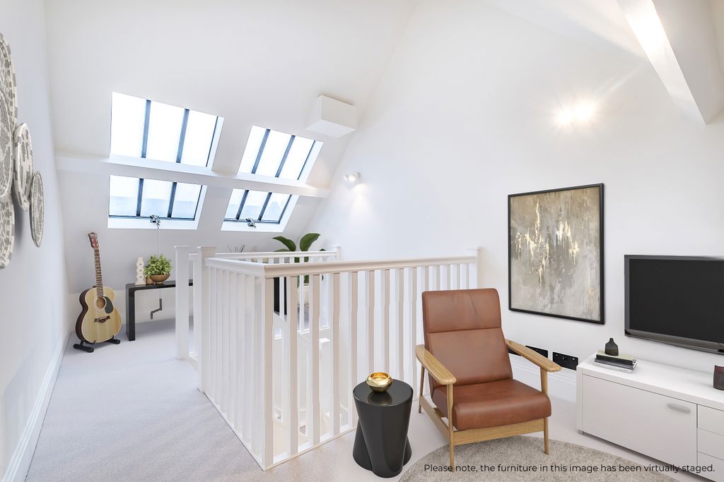 Property photo 3 of 22