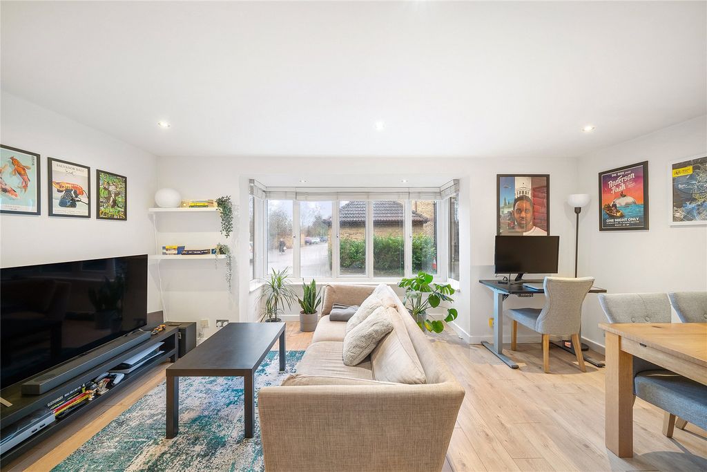 Property photo 3 of 13 Picture No. 05