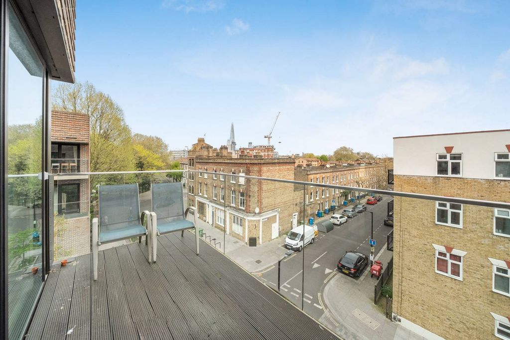 Property photo 3 of 16