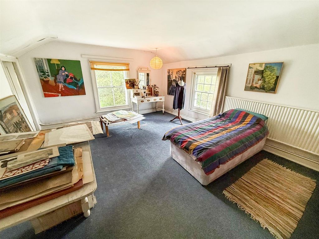 Property photo 3 of 29 Bedroom Four