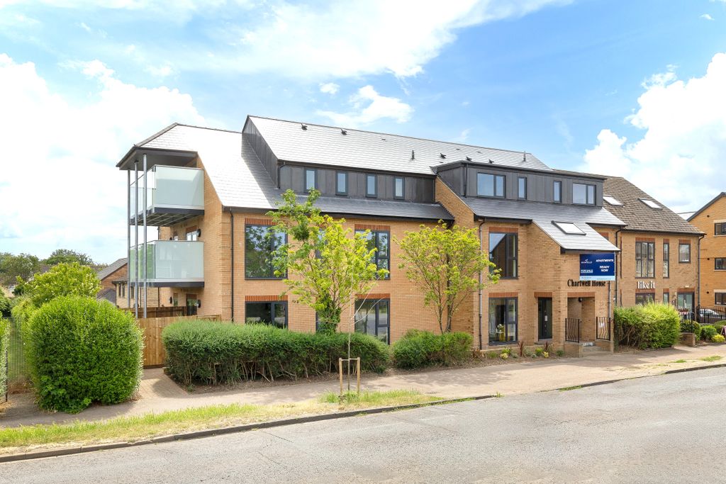 Property photo 1 of 6 Front