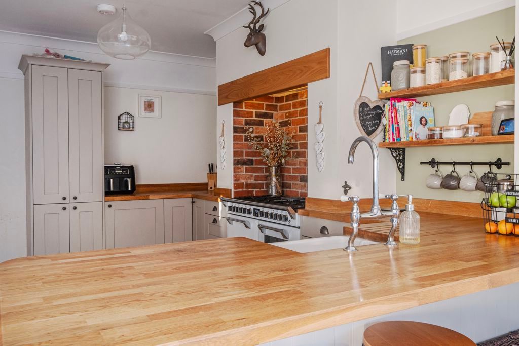 Property photo 3 of 24 Open Plan Kitchen/ Dining/ Family Room