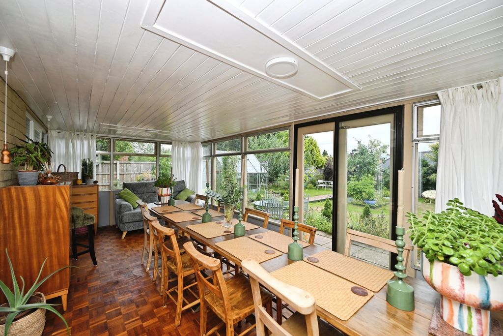 Property photo 3 of 22