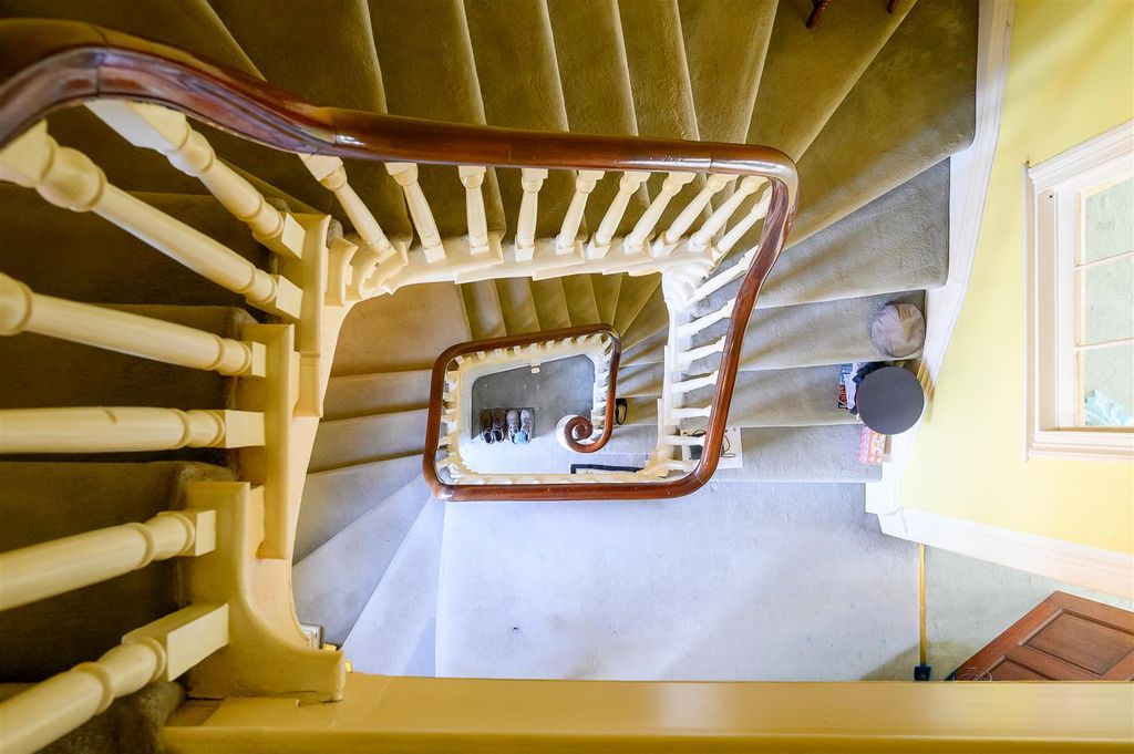 Property photo 2 of 21 Staircase