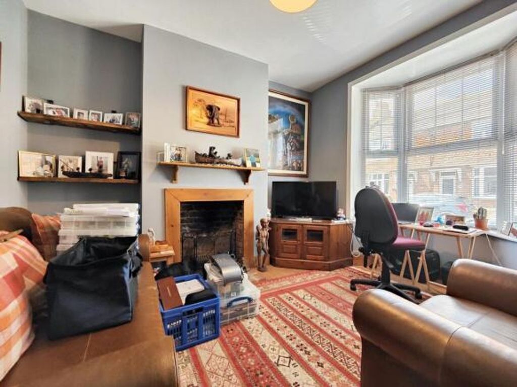 Property photo 3 of 12