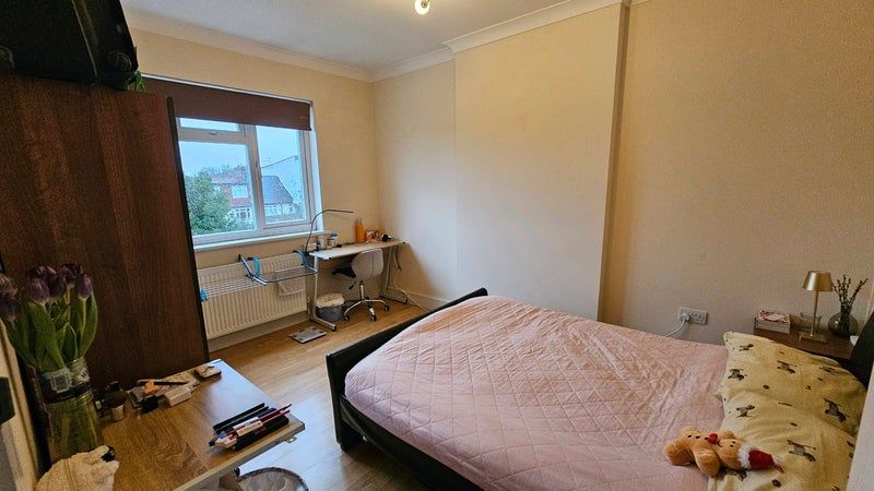 Property photo 3 of 10 Gallery