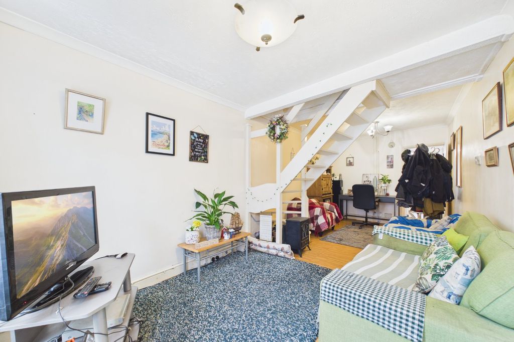 Property photo 3 of 8 Picture No. 03