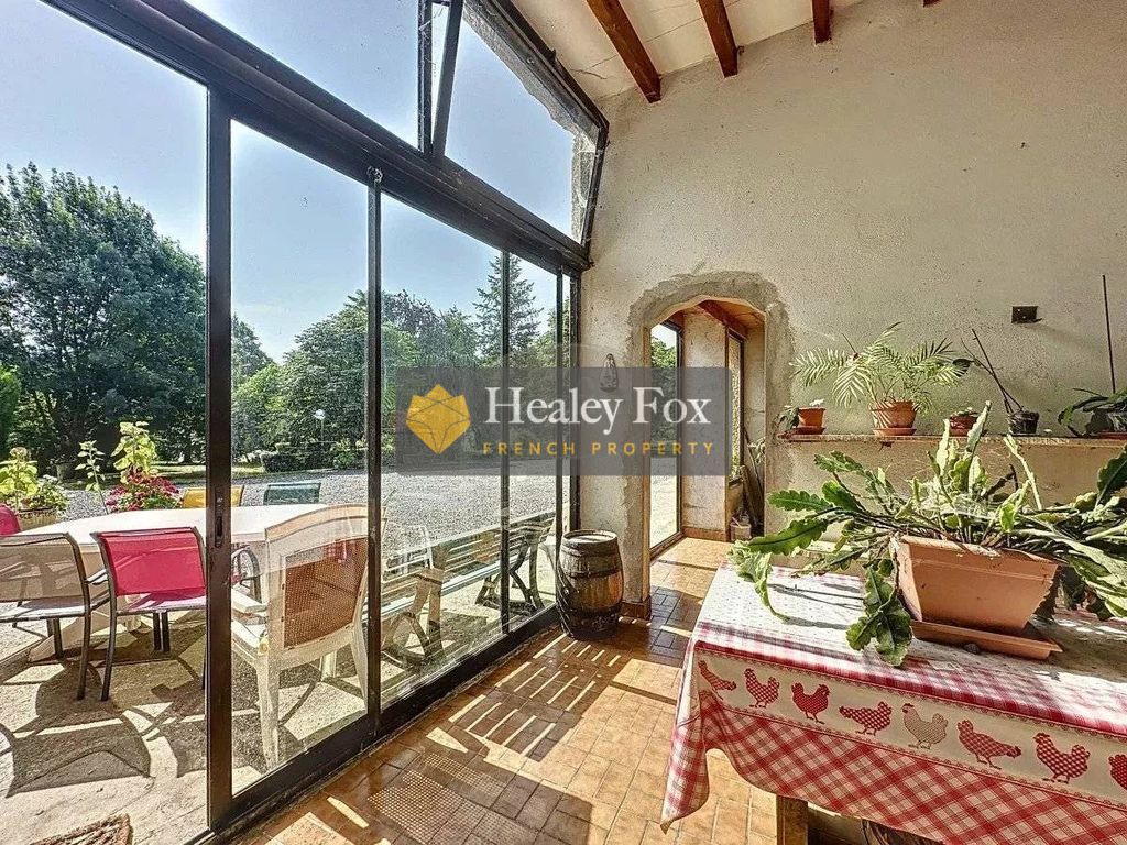 Property photo 2 of 50