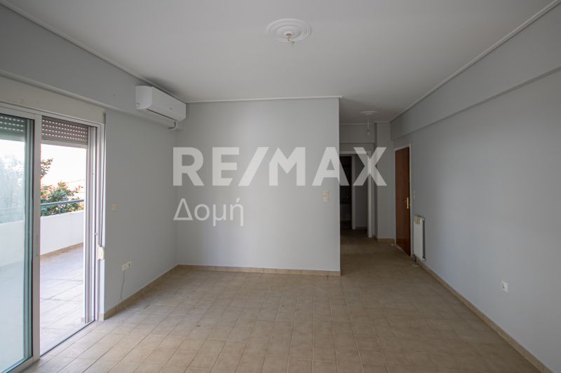Property photo 3 of 39