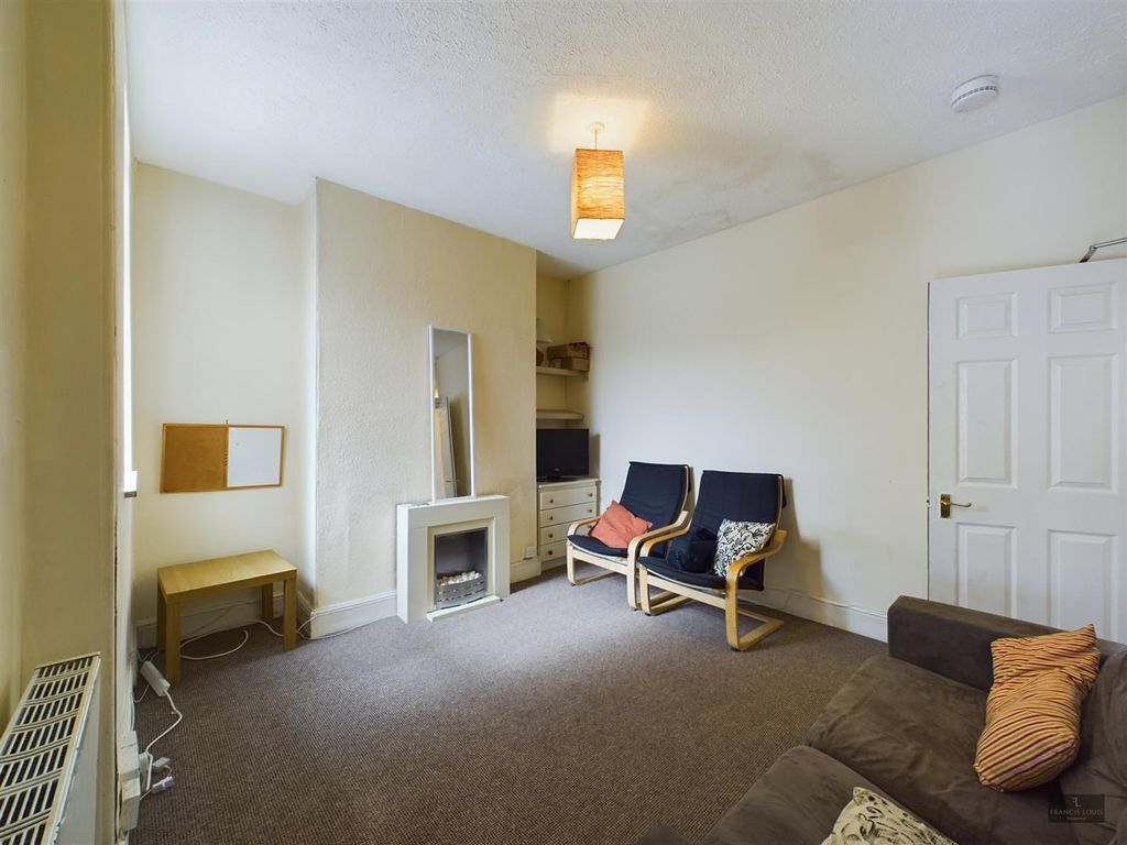 Property photo 2 of 8 Cam01856G0-Pr0115-Still002.Jpg