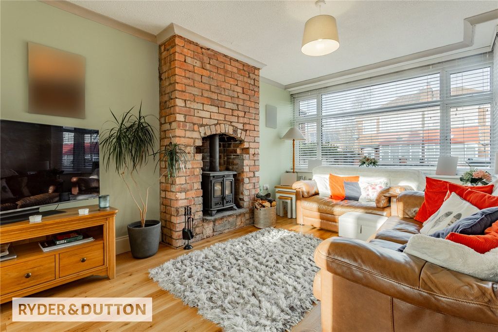 Property photo 2 of 22 Picture No. 01