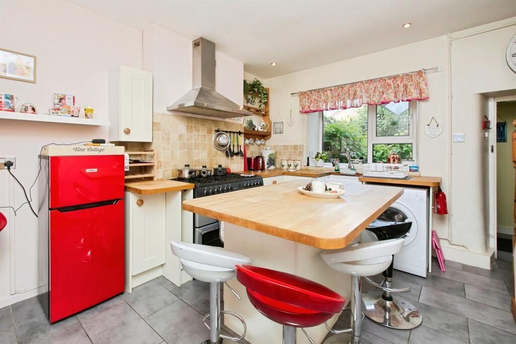 Property photo 3 of 10 59d72B1Ab7861684Aff82ba49B91c8Df.Jpeg