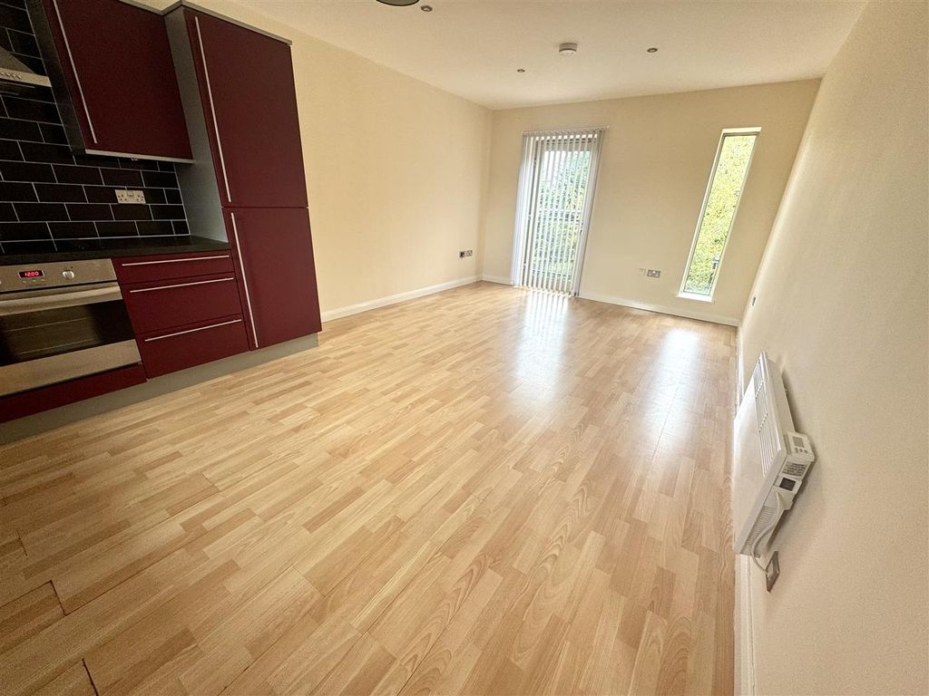 Property photo 1 of 7 Tempimagenm71Pj.Jpg