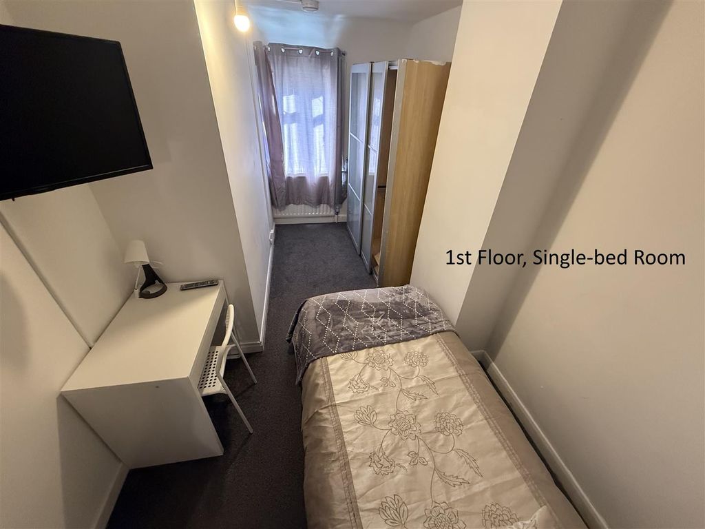 Property photo 1 of 12 Bedroom No3_2.Jpg