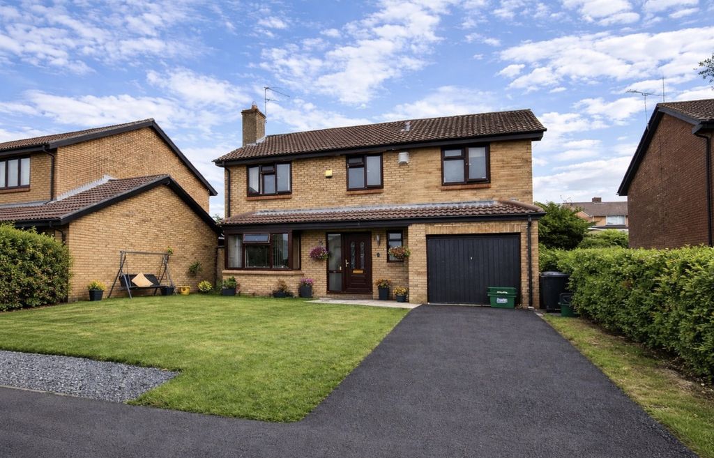 Property photo 1 of 19