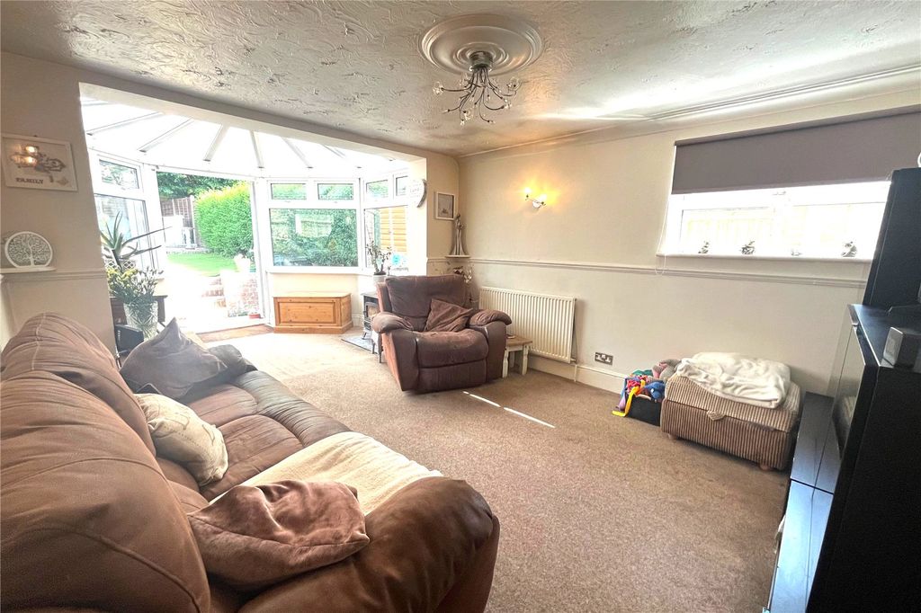 Property photo 3 of 14 Picture No. 06