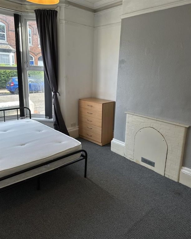 Property photo 1 of 15 Bedroom