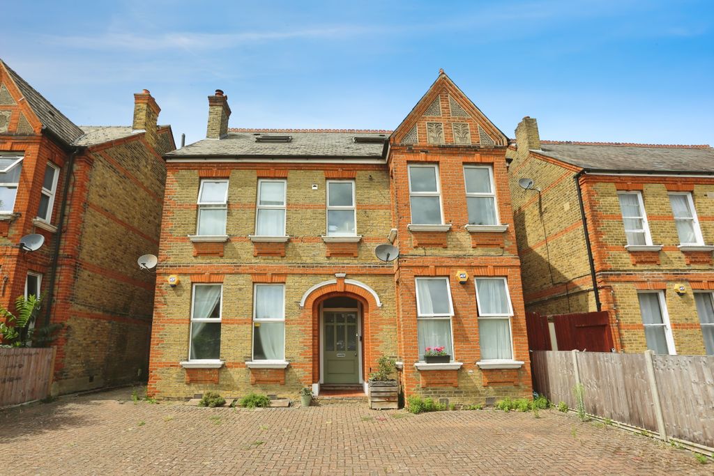 Property photo 1 of 13