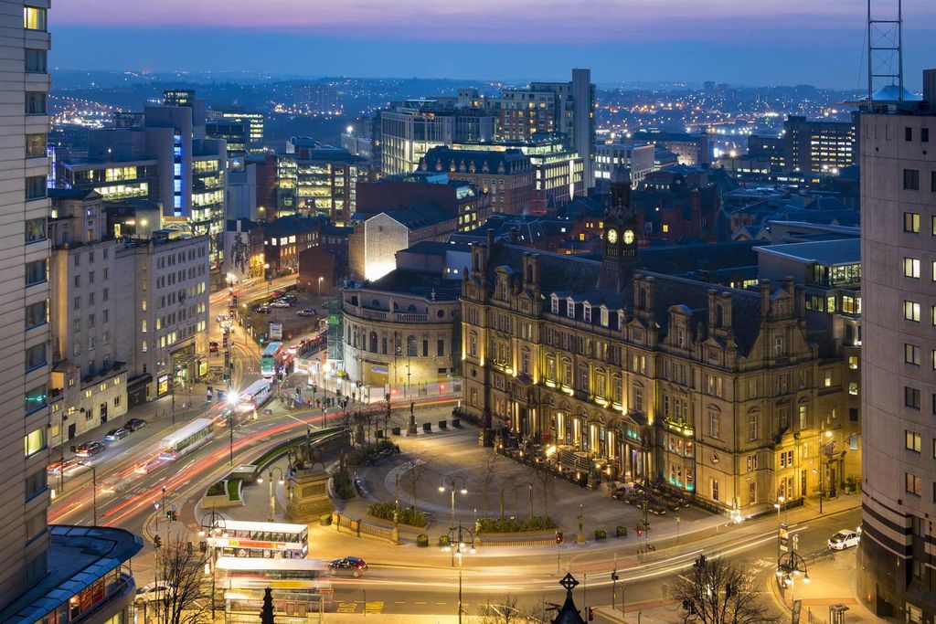 Property photo 1 of 8 Leeds.Jpg