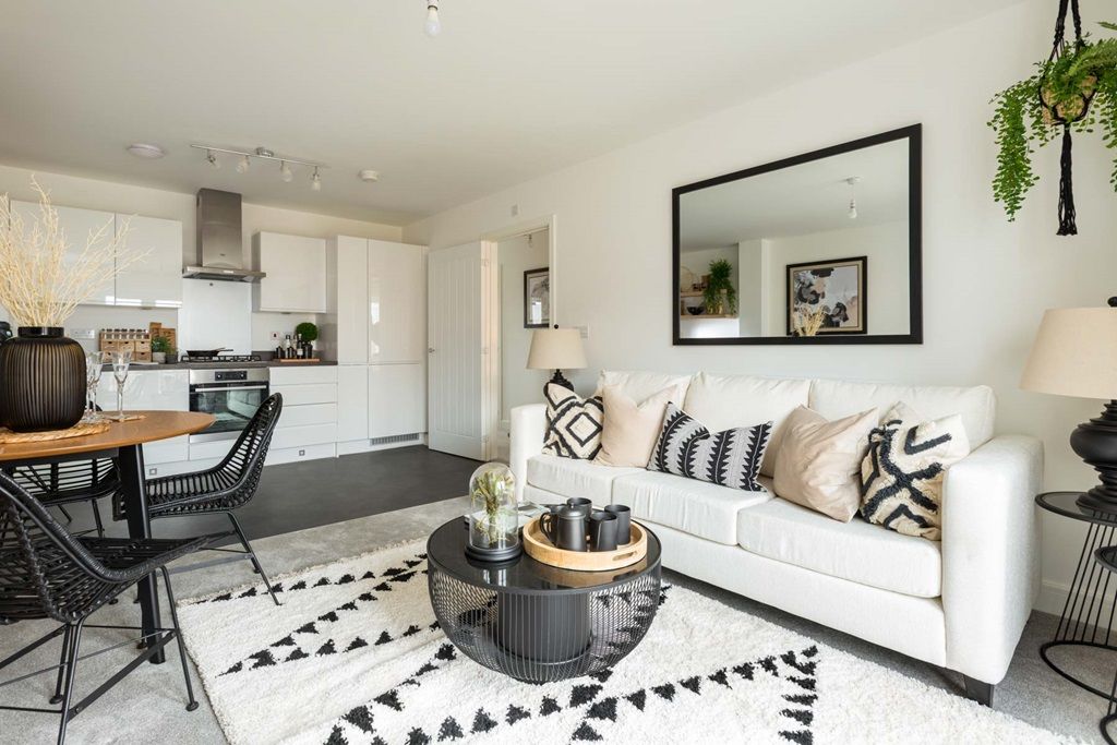Property photo 1 of 12 Bright And Spacious Living Area