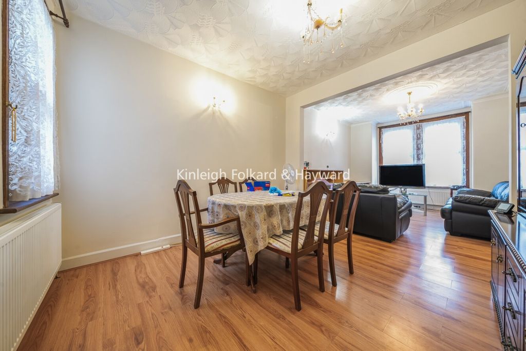 Property photo 1 of 15 9cd78cd2-02E5-4911-B