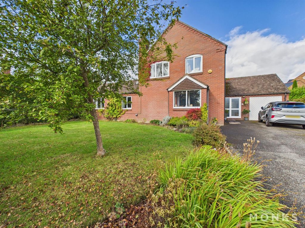 Property photo 1 of 30 Cam01420G0-Pr0762-Still029.Jpg