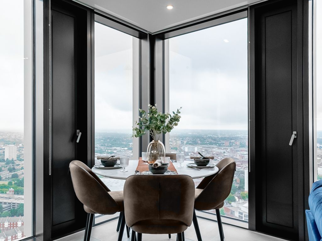 Property photo 3 of 33