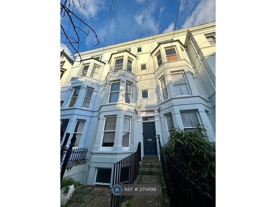 Property photo 1 of 27