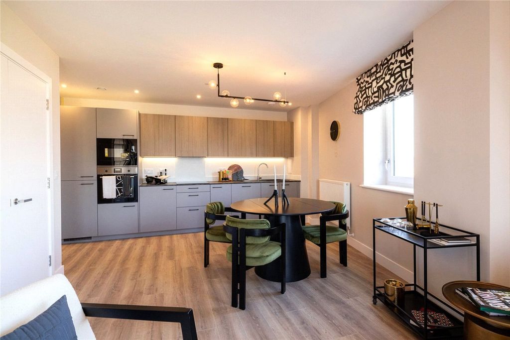 Property photo 2 of 9 Picture No. 04