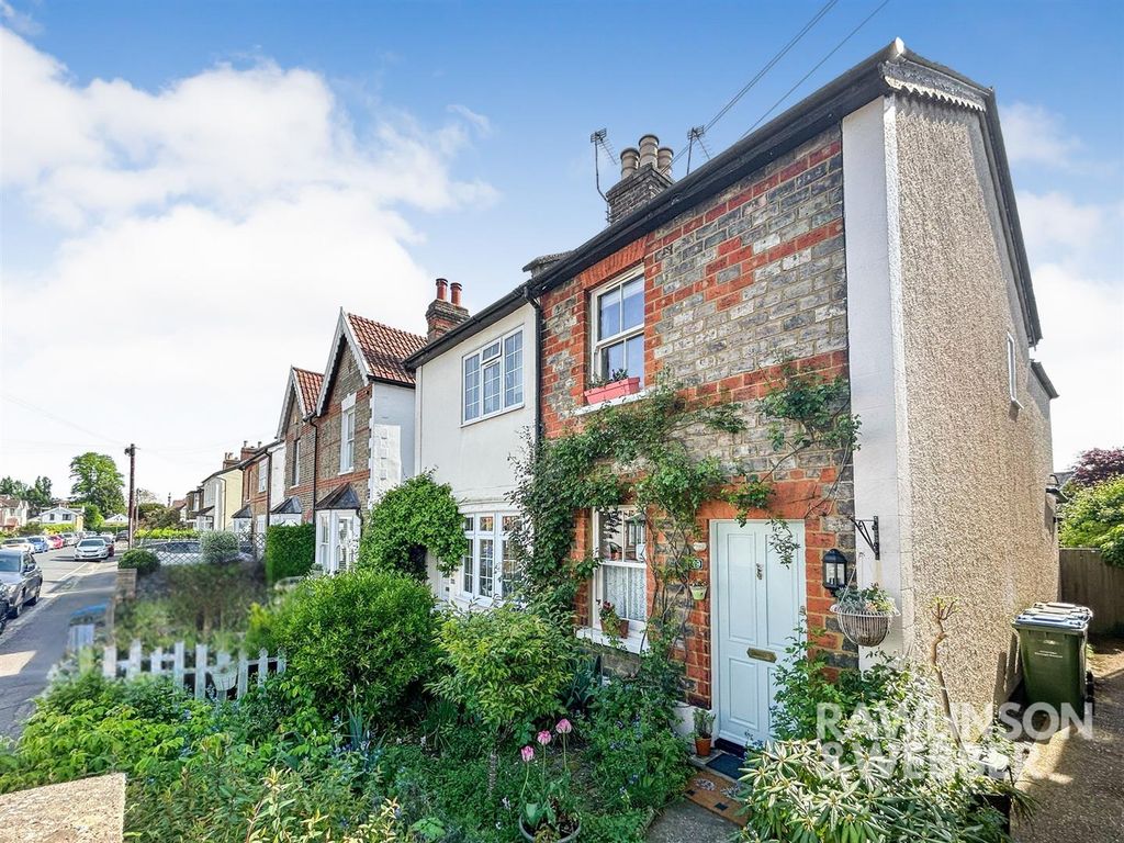 Property photo 1 of 19 Ae6c30c9-F423-4F3E-A549-Eb0Bb9B9E71E.Jpg
