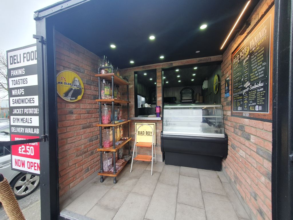 Property photo 3 of 6