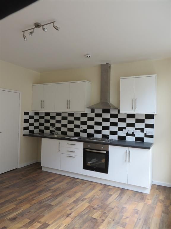 Property photo 2 of 3