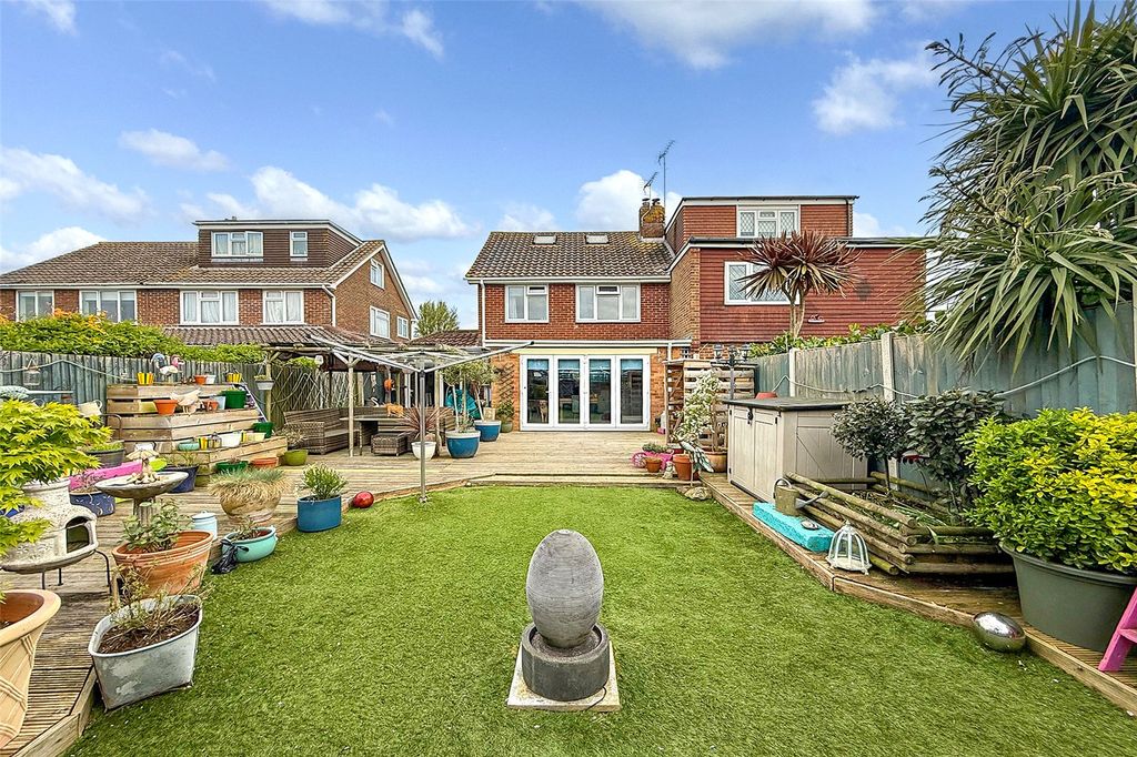 Property photo 1 of 21 Picture No. 07