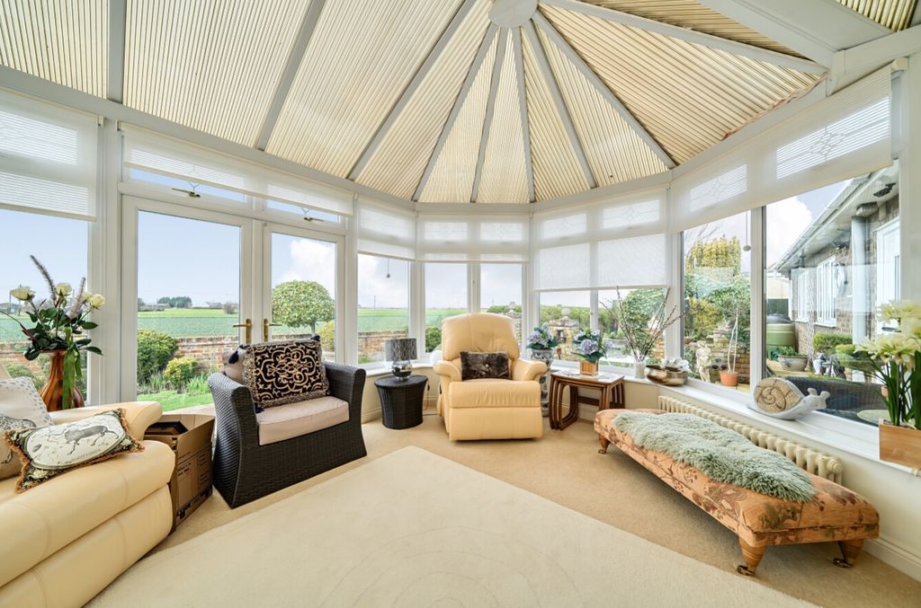 Property photo 3 of 28 1419344-9-699d84Ece96Ab